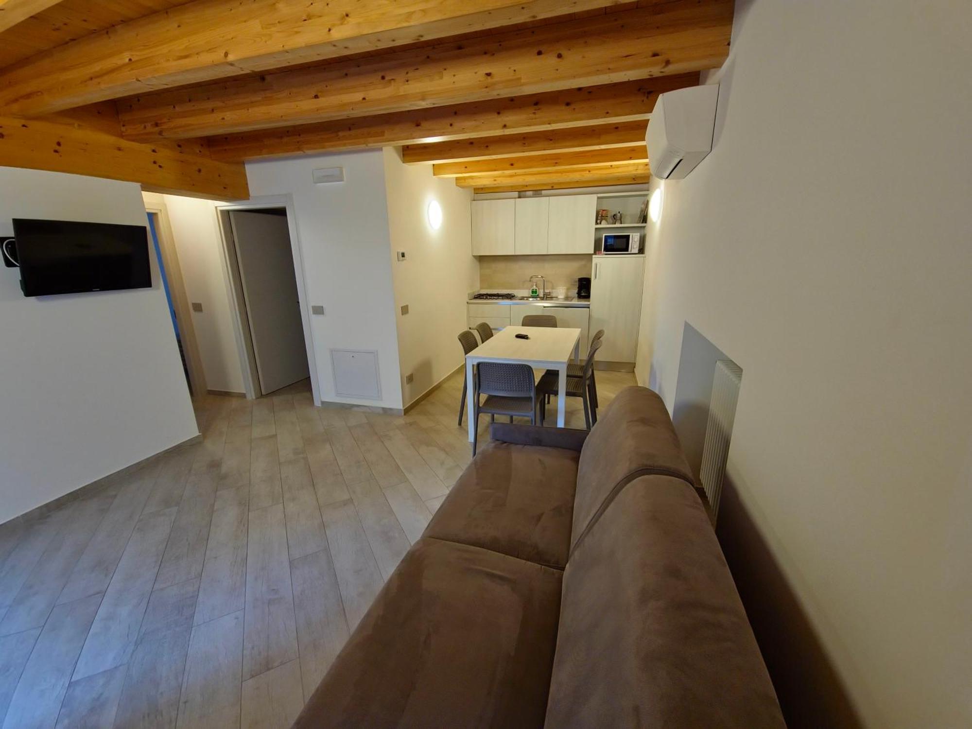 Casa Antico Borgo - Appartamento 1 Assenza di Brenzone Kültér fotó